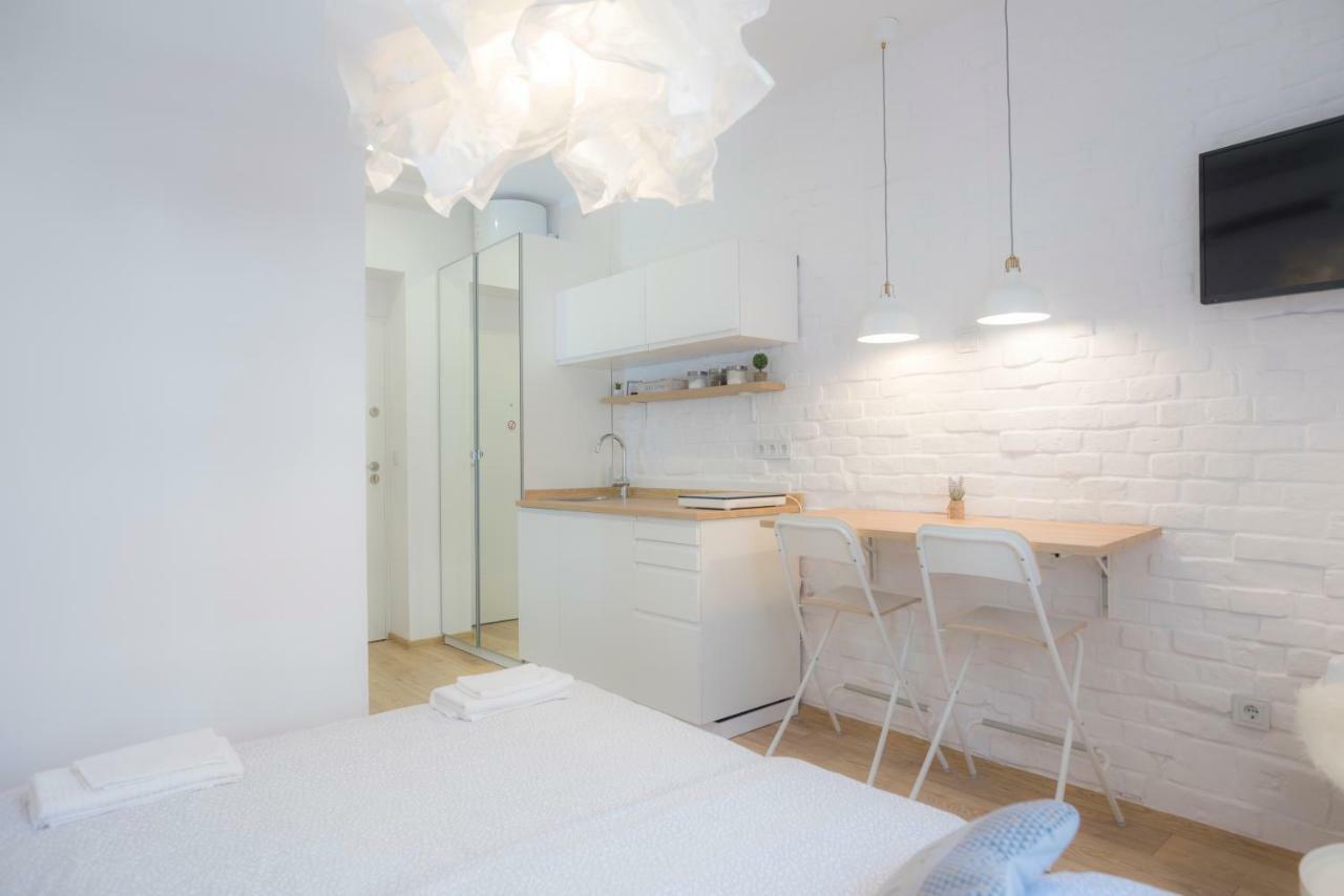 "D&M" Studio Apartments Загреб Экстерьер фото