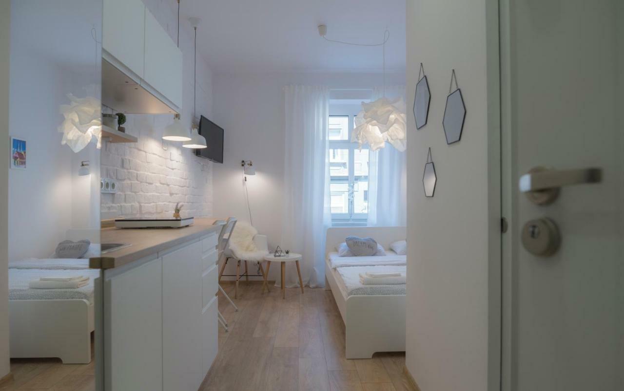 "D&M" Studio Apartments Загреб Экстерьер фото